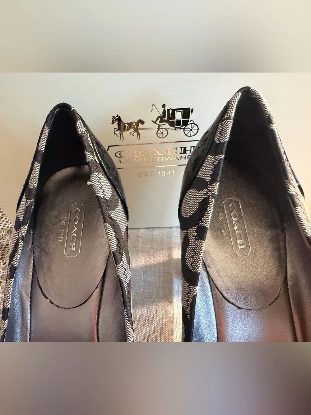 Coach Black and Gray Signature Cap-Toe Heels with Turnlock Accent NWOB 8B
